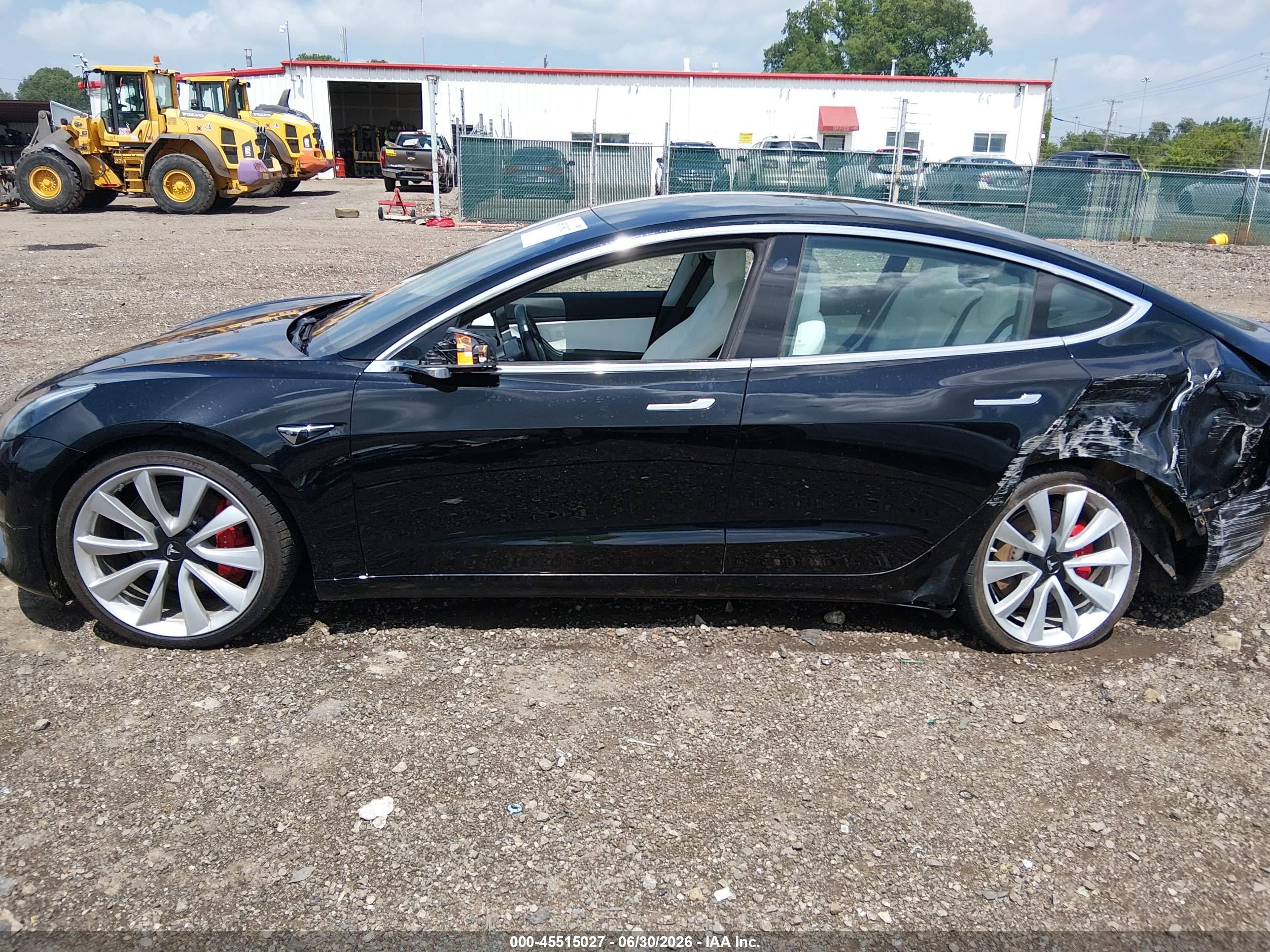 2019 TESLA MODEL 3 LONG RANGE/PERFORMANCE