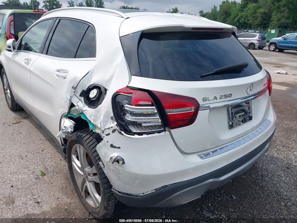 2020 MERCEDES-BENZ GLA 250 4MATIC