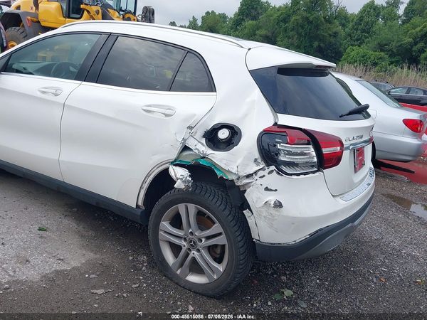 2020 MERCEDES-BENZ GLA 250 4MATIC