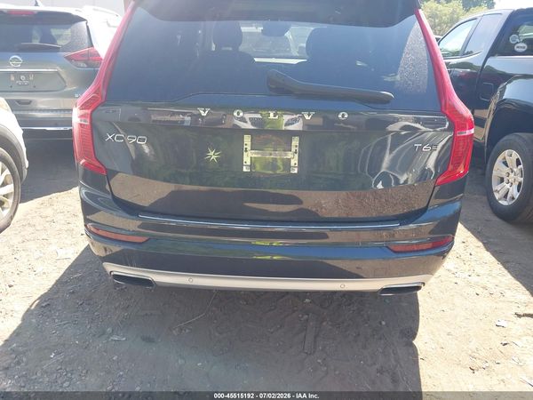 2021 VOLVO XC90 T6 MOMENTUM 6 PASSENGER