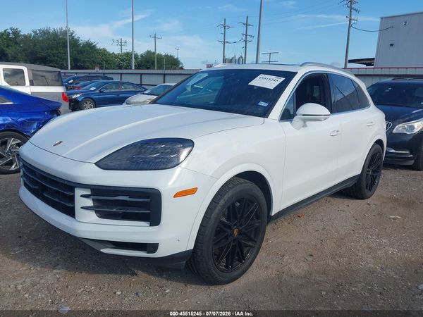 2024 PORSCHE CAYENNE
