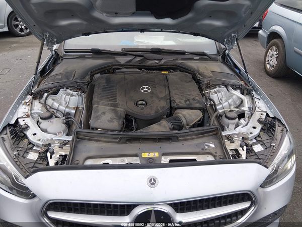 2024 MERCEDES-BENZ C 300