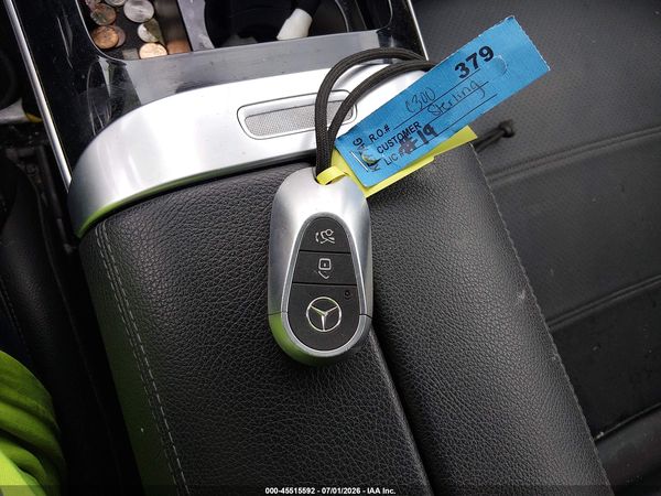 2024 MERCEDES-BENZ C 300