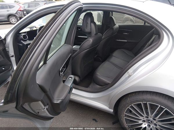 2024 MERCEDES-BENZ C 300