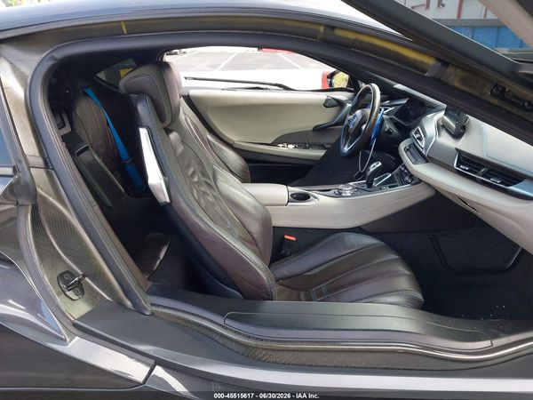 2014 BMW I8 — I5