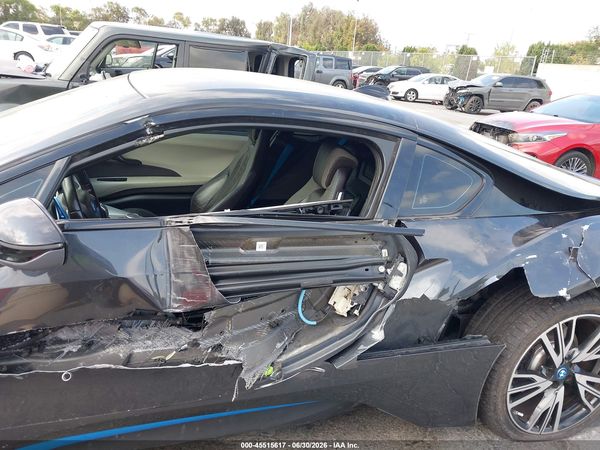 2014 BMW I8 — I6