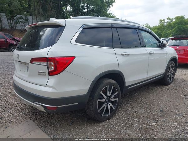 2020 HONDA PILOT AWD TOURING 8 PASSENGER