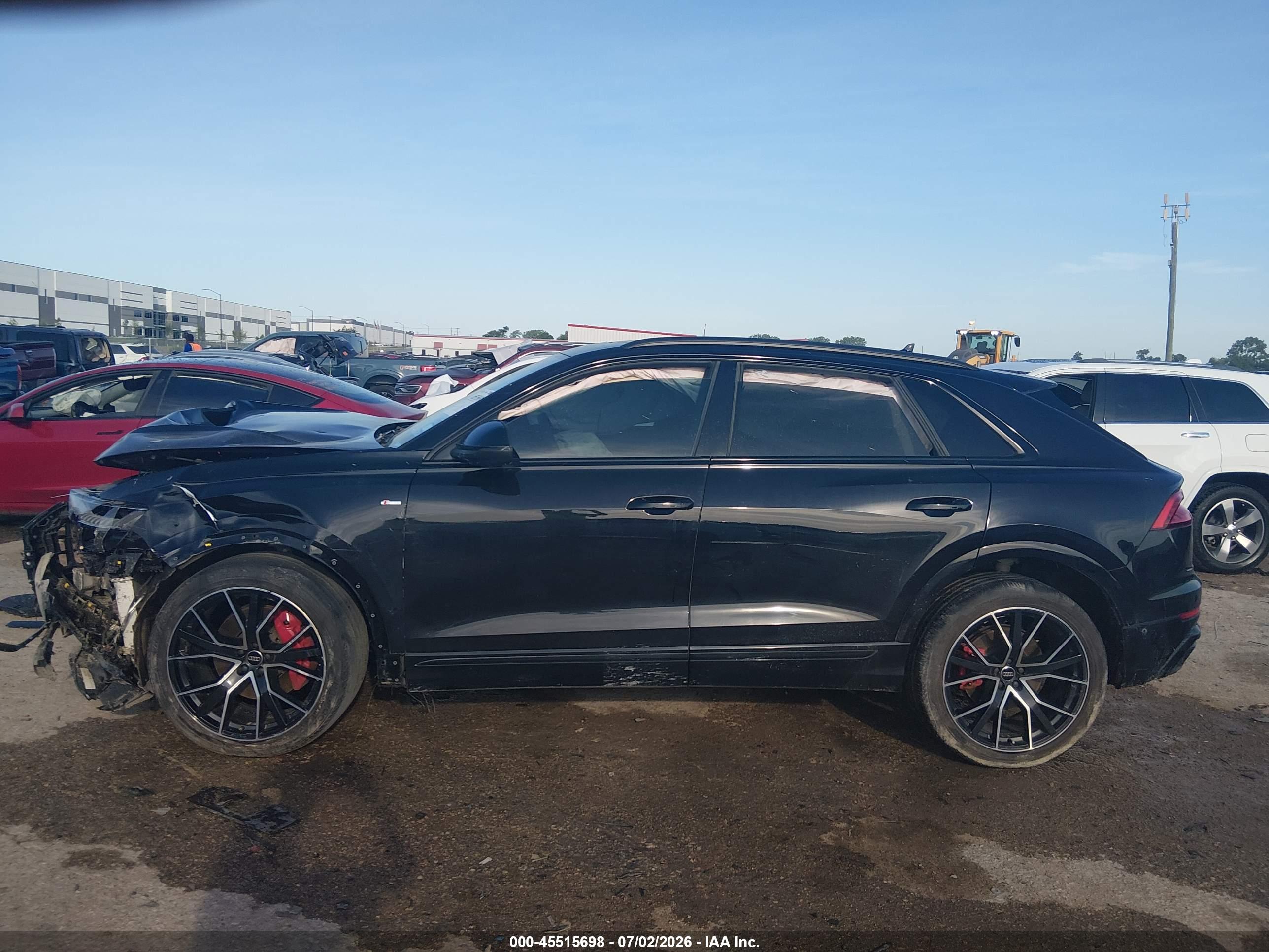 2021 AUDI Q8