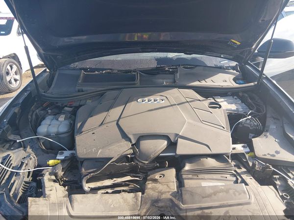 2021 AUDI Q8