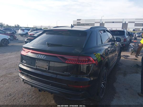 2021 AUDI Q8