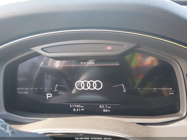 2021 AUDI Q8