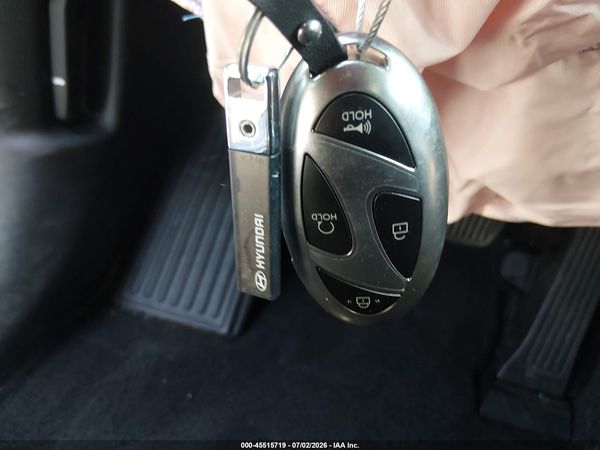 2025 HYUNDAI SANTA FE SE