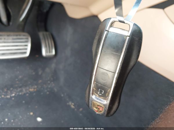 2019 PORSCHE CAYENNE S