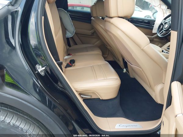 2019 PORSCHE CAYENNE S