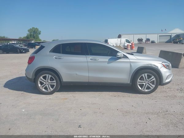 2016 MERCEDES-BENZ GLA 250 4MATIC