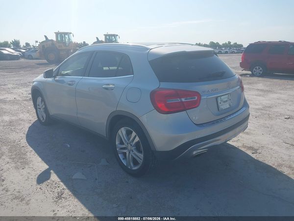 2016 MERCEDES-BENZ GLA 250 4MATIC