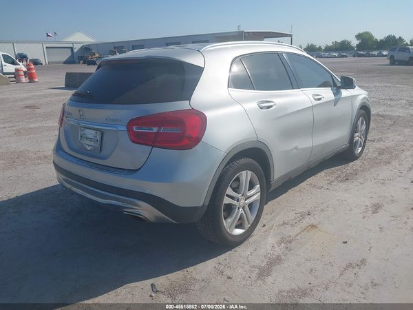 2016 MERCEDES-BENZ GLA 250 4MATIC