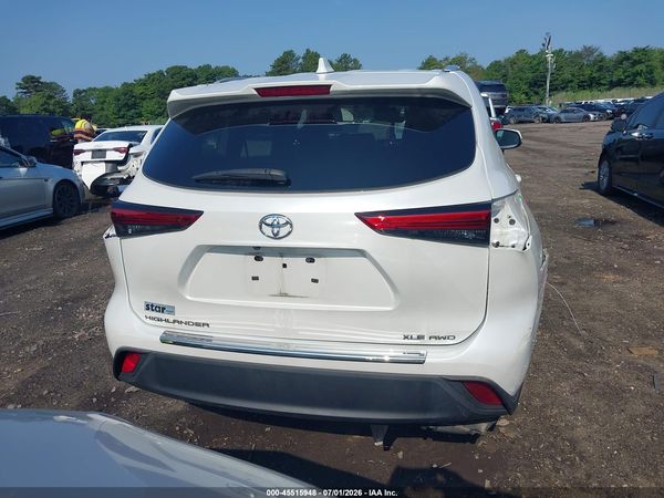 2023 TOYOTA HIGHLANDER XLE