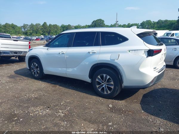 2023 TOYOTA HIGHLANDER XLE