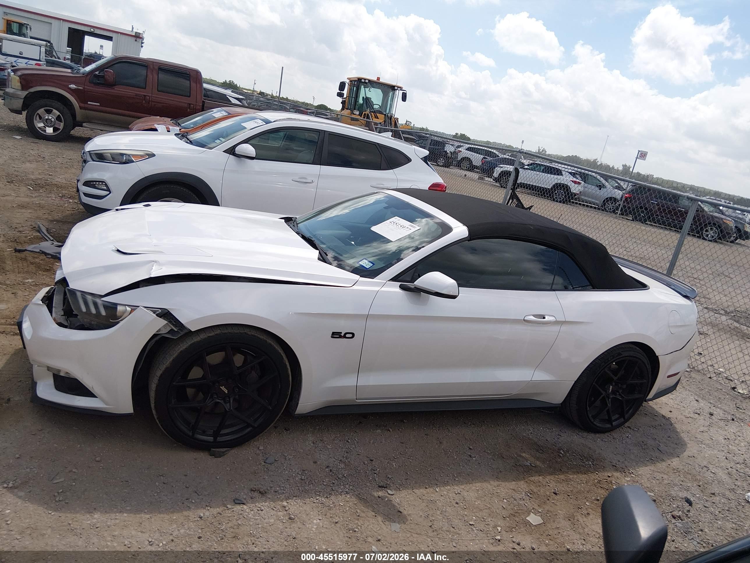 2017 FORD MUSTANG GT PREMIUM