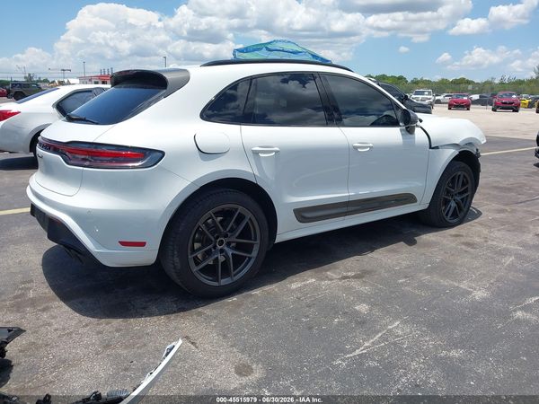 2023 PORSCHE MACAN T