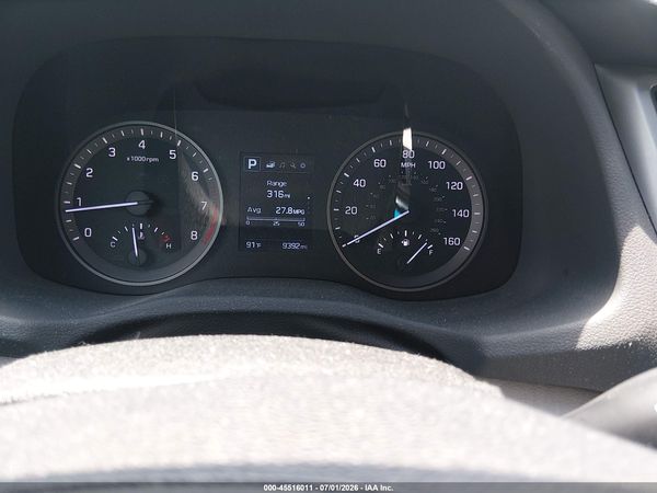 2018 HYUNDAI TUCSON SE