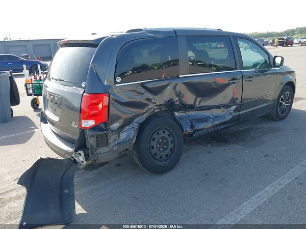 2016 DODGE GRAND CARAVAN SXT — I4