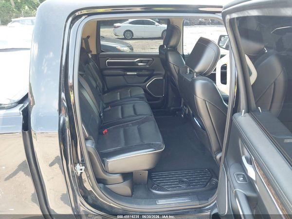 2019 RAM 1500 LARAMIE  4X2 5'7 BOX