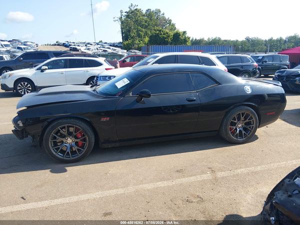 2016 DODGE CHALLENGER SRT 392