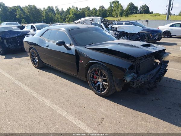 2016 DODGE CHALLENGER SRT 392