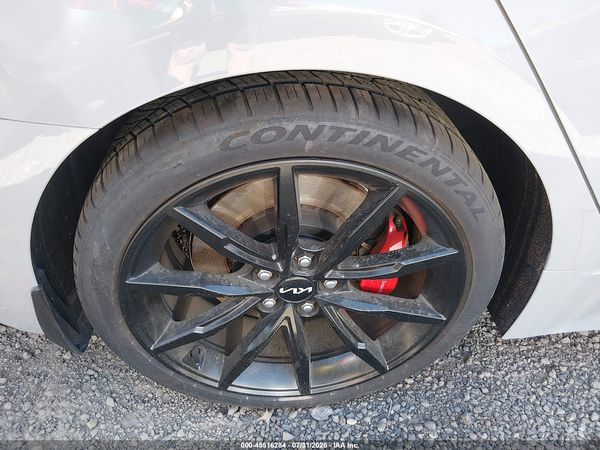 2023 KIA STINGER GT2
