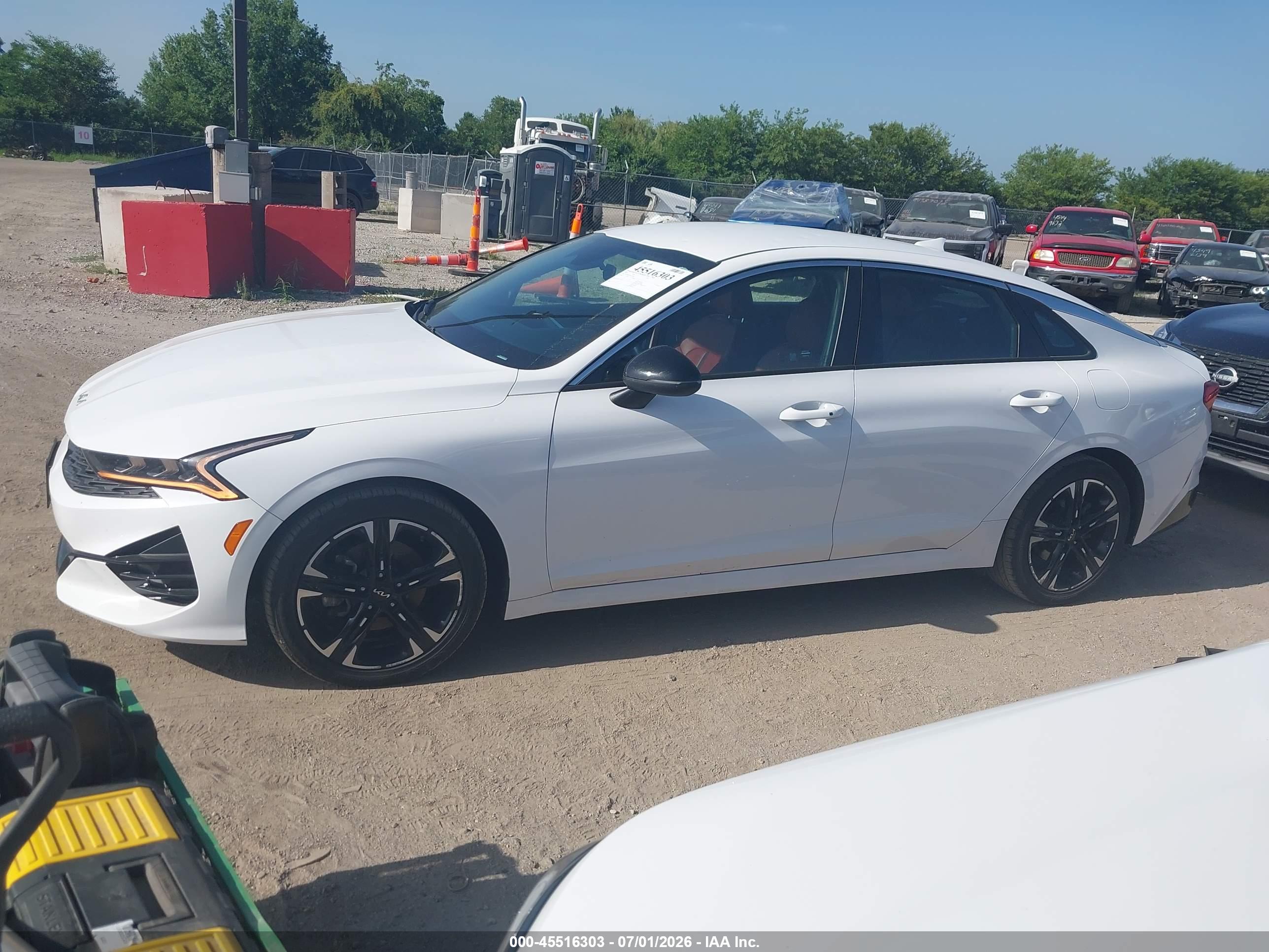 2024 KIA K5 GT-LINE
