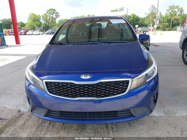 2018 KIA FORTE LX Base