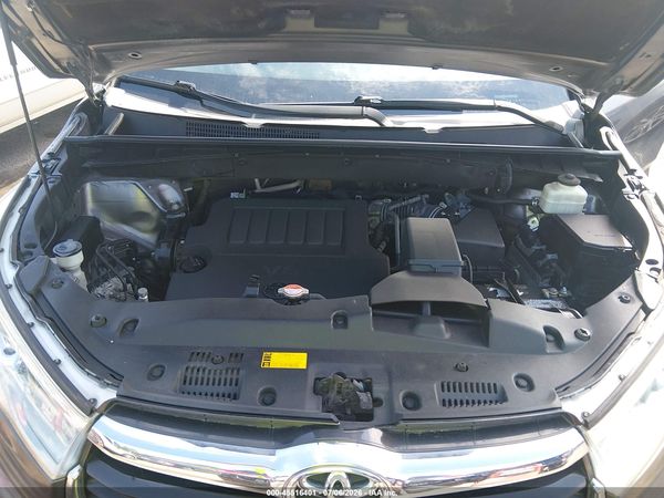2016 TOYOTA HIGHLANDER LE PLUS V6