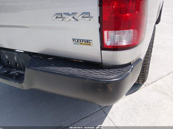 2018 RAM 1500 TRADESMAN  4X4 8' BOX