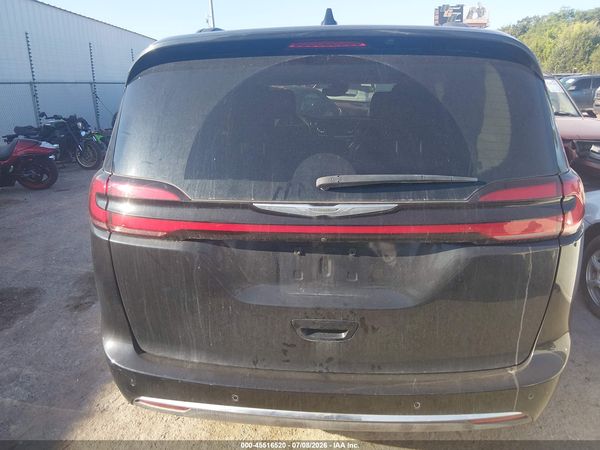 2023 CHRYSLER PACIFICA LIMITED — I119