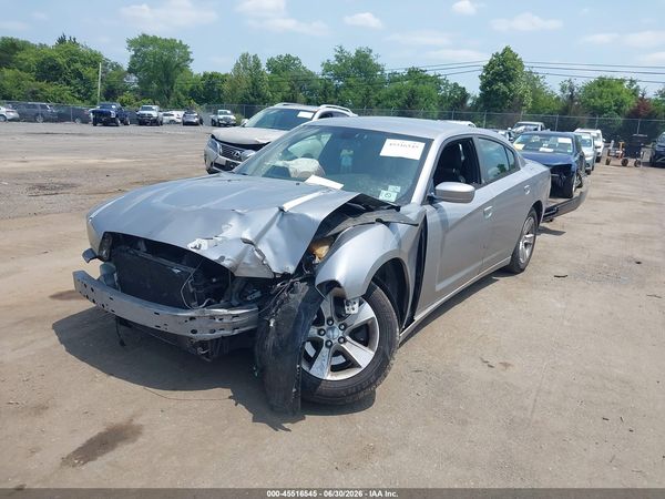 2013 DODGE CHARGER SE
