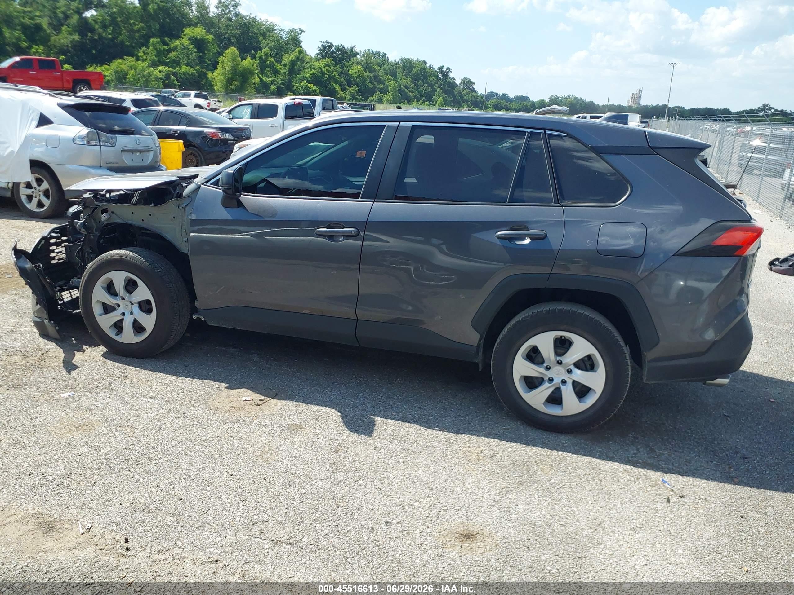 2025 TOYOTA RAV4 LE