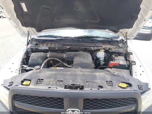 2019 RAM 1500 CLASSIC TRADESMAN  4X2 8' BOX