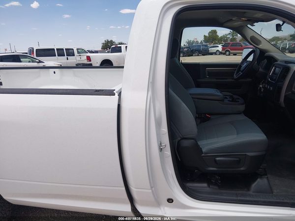 2019 RAM 1500 CLASSIC TRADESMAN  4X2 8' BOX