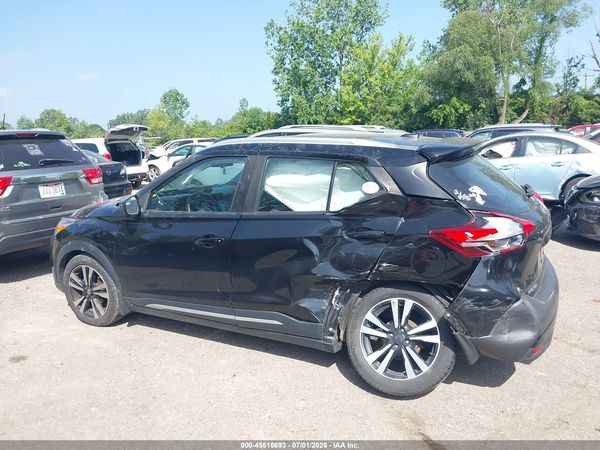 2019 NISSAN KICKS SR — I117