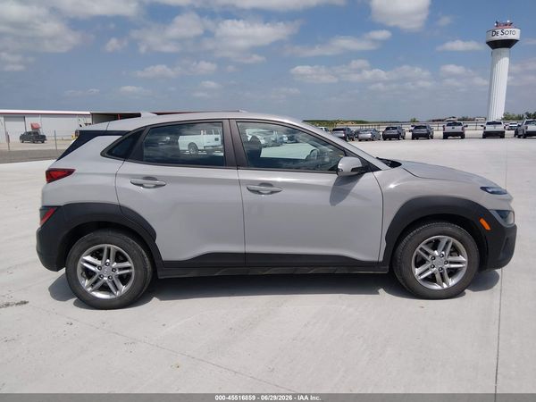 2023 HYUNDAI KONA SE