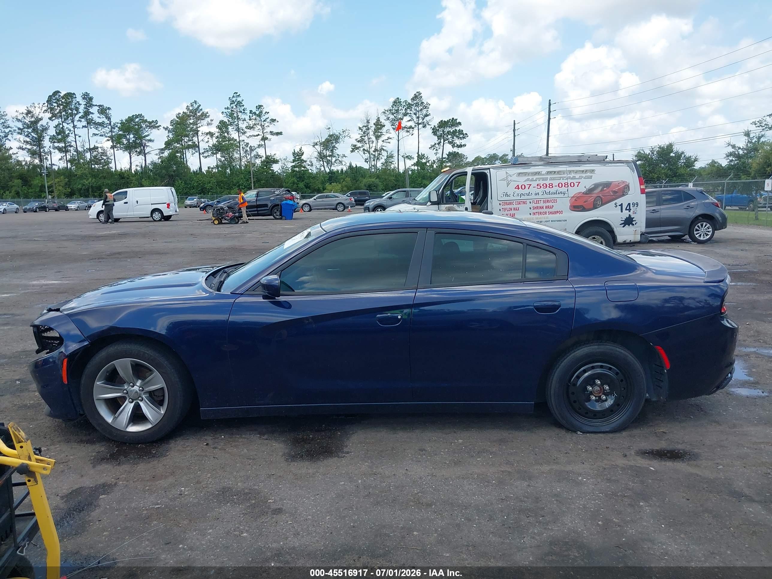 2015 DODGE CHARGER SE
