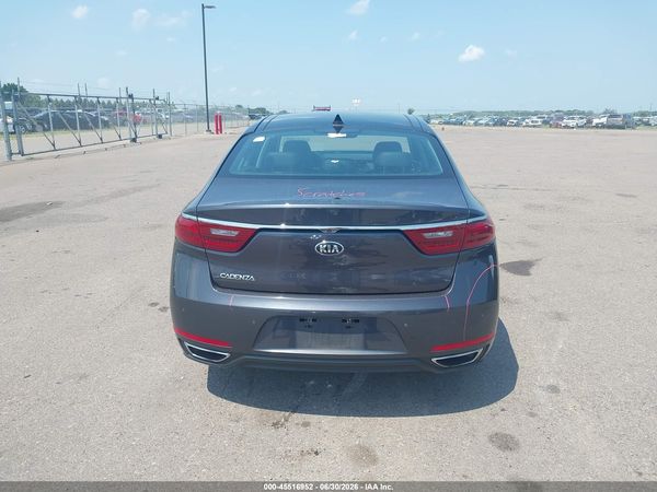 2017 KIA CADENZA PREMIUM