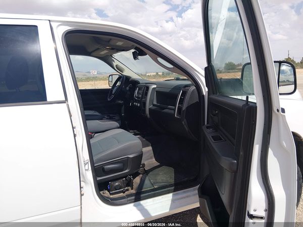 2016 RAM 3500 TRADESMAN