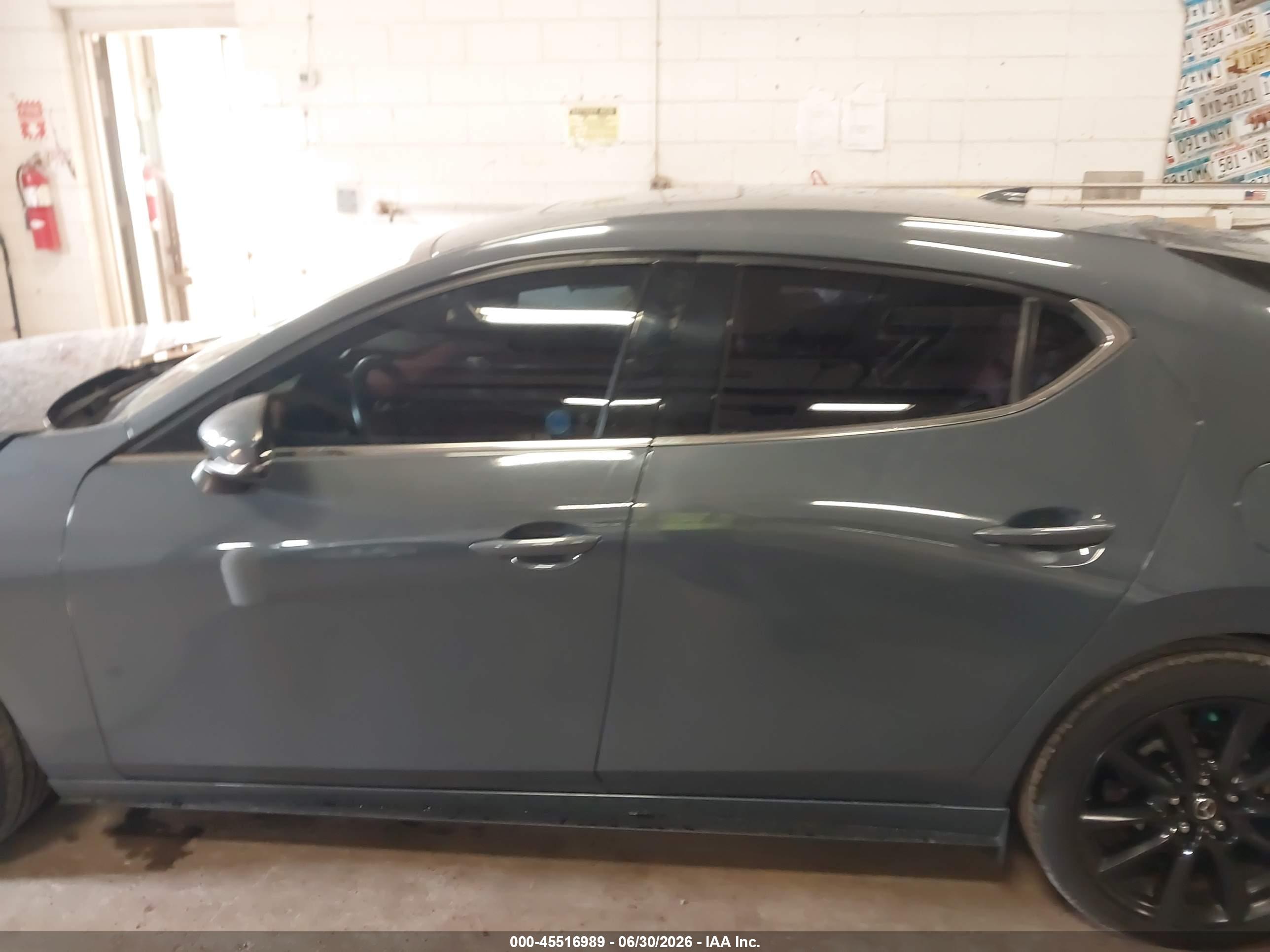2020 MAZDA MAZDA3 PREMIUM PACKAGE