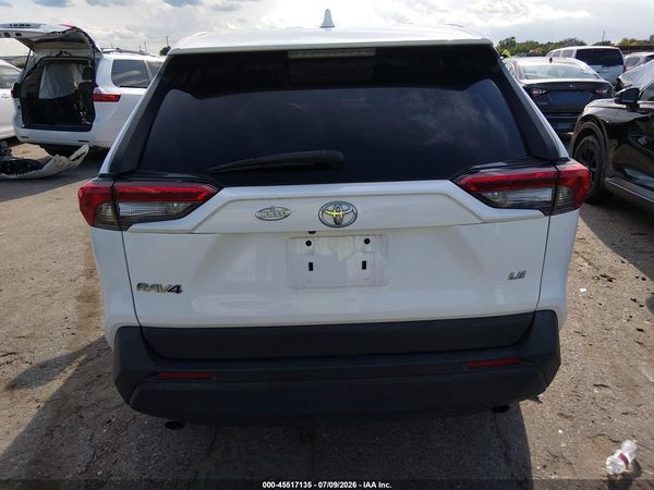 2022 TOYOTA RAV4 LE
