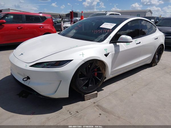 2025 TESLA MODEL 3