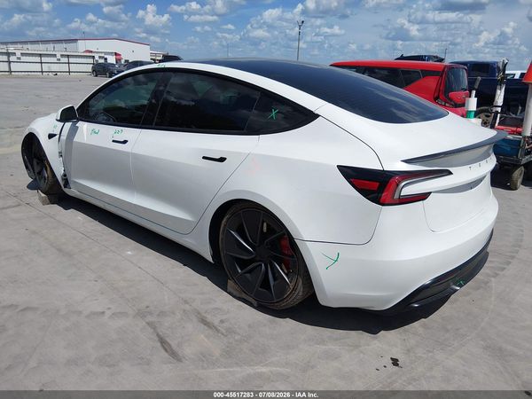 2025 TESLA MODEL 3