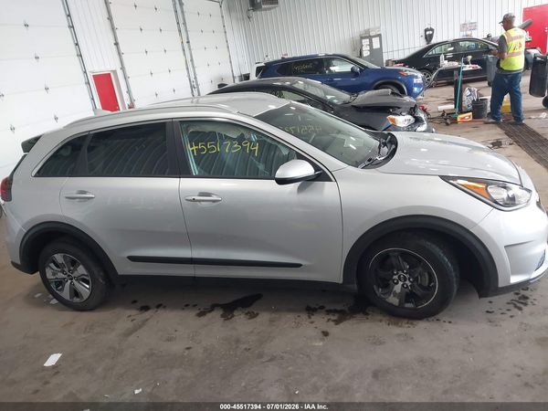 2019 KIA NIRO LX